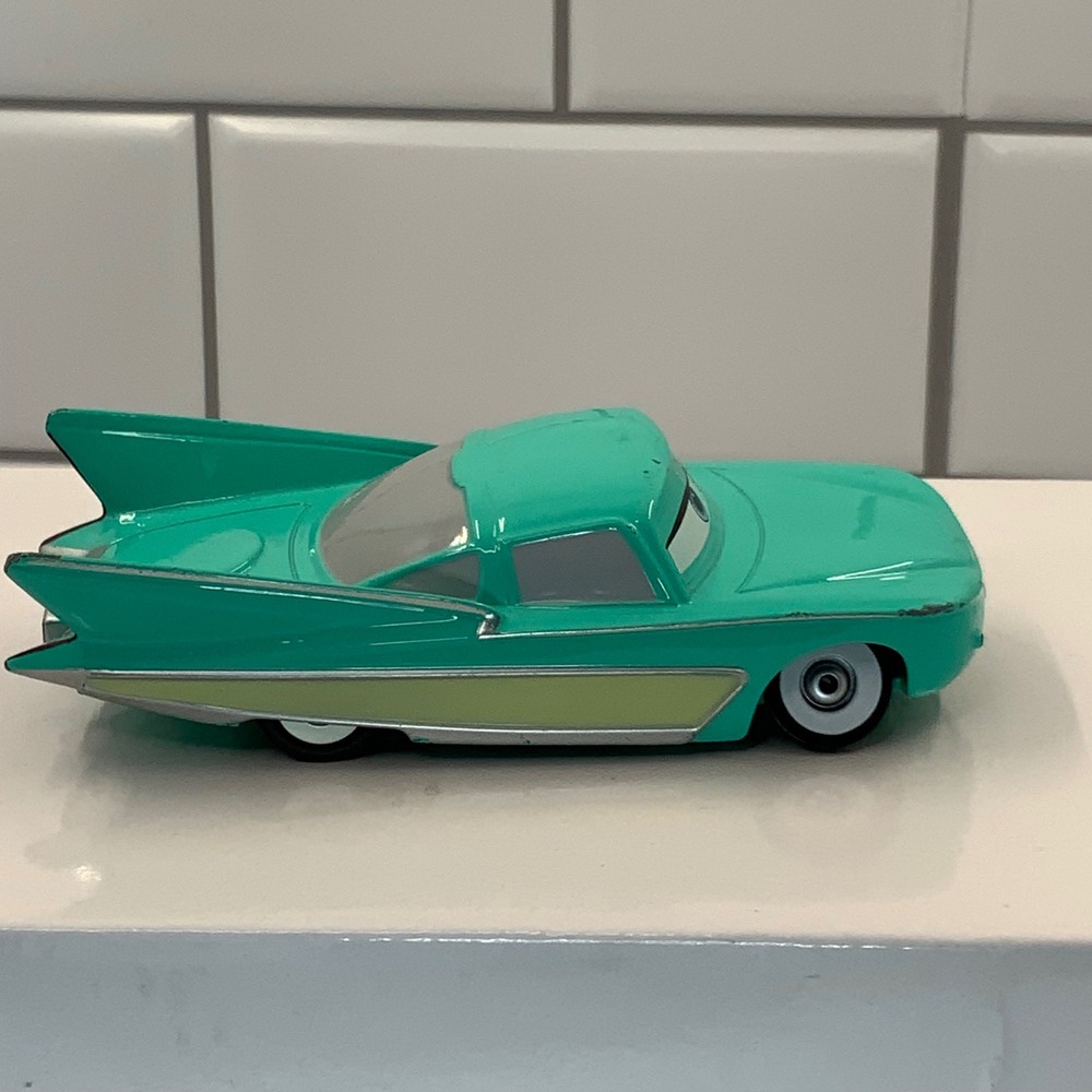Disney Pixar Cars Flo Pull Back and Go Teal Diecast Toy Car - Picture 3 of 9